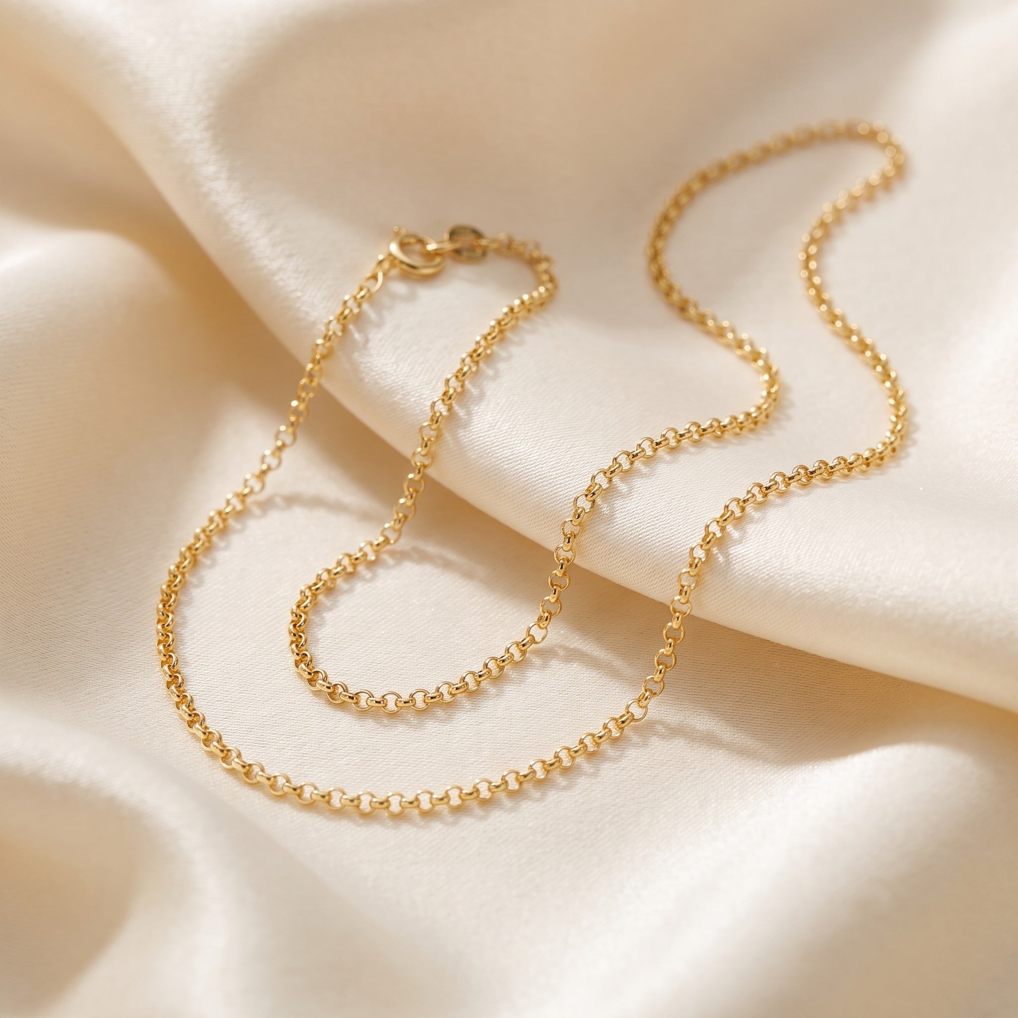 Belcher Chain 1.30mm - Yellow Gold - luxury lifestyle image