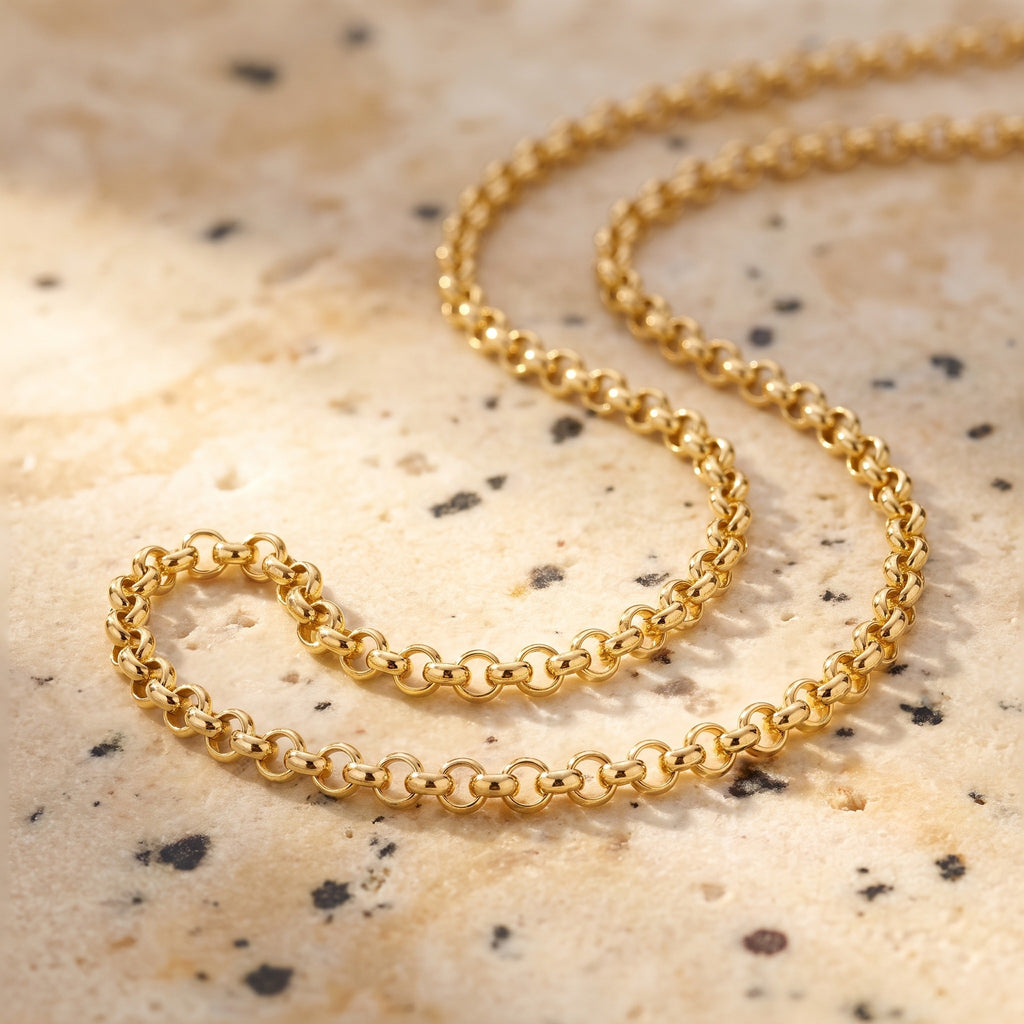 Belcher Chain 2.04mm - Yellow Gold - luxury lifestyle image