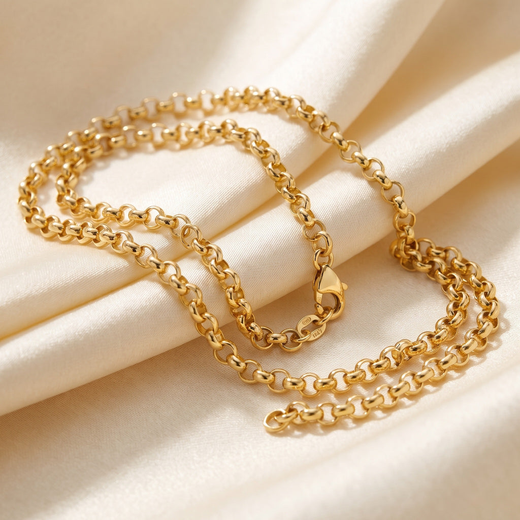 Belcher Chain 3.34mm - Yellow Gold - luxury lifestyle image
