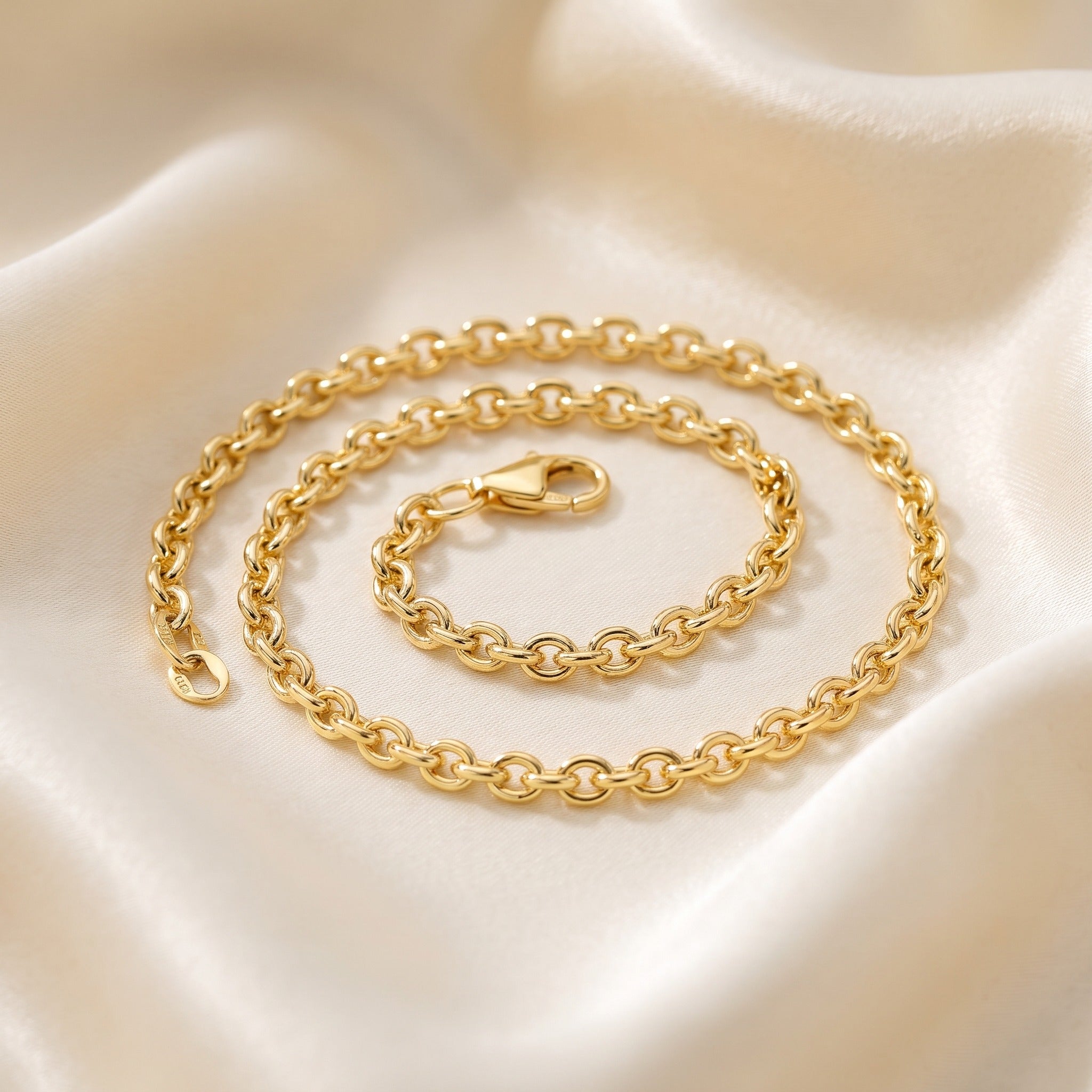 Cable Chain 3.05mm - Yellow Gold - luxury lifestyle image
