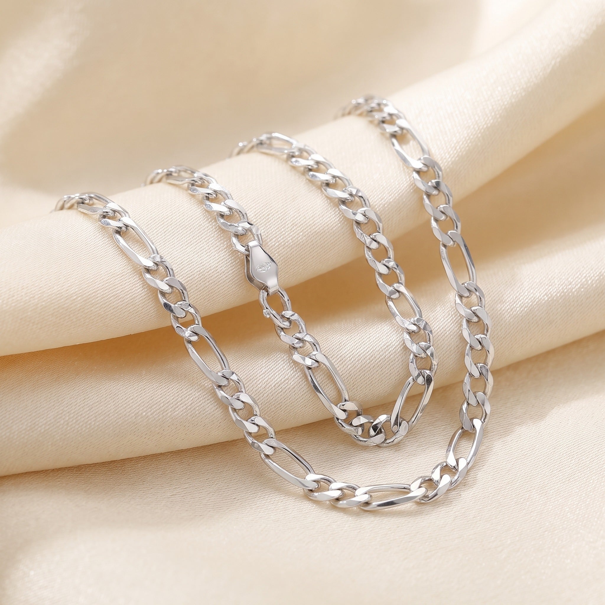 Diamond Cut Figaro Chain 2.4mm - White Gold - luxury lifestyle image