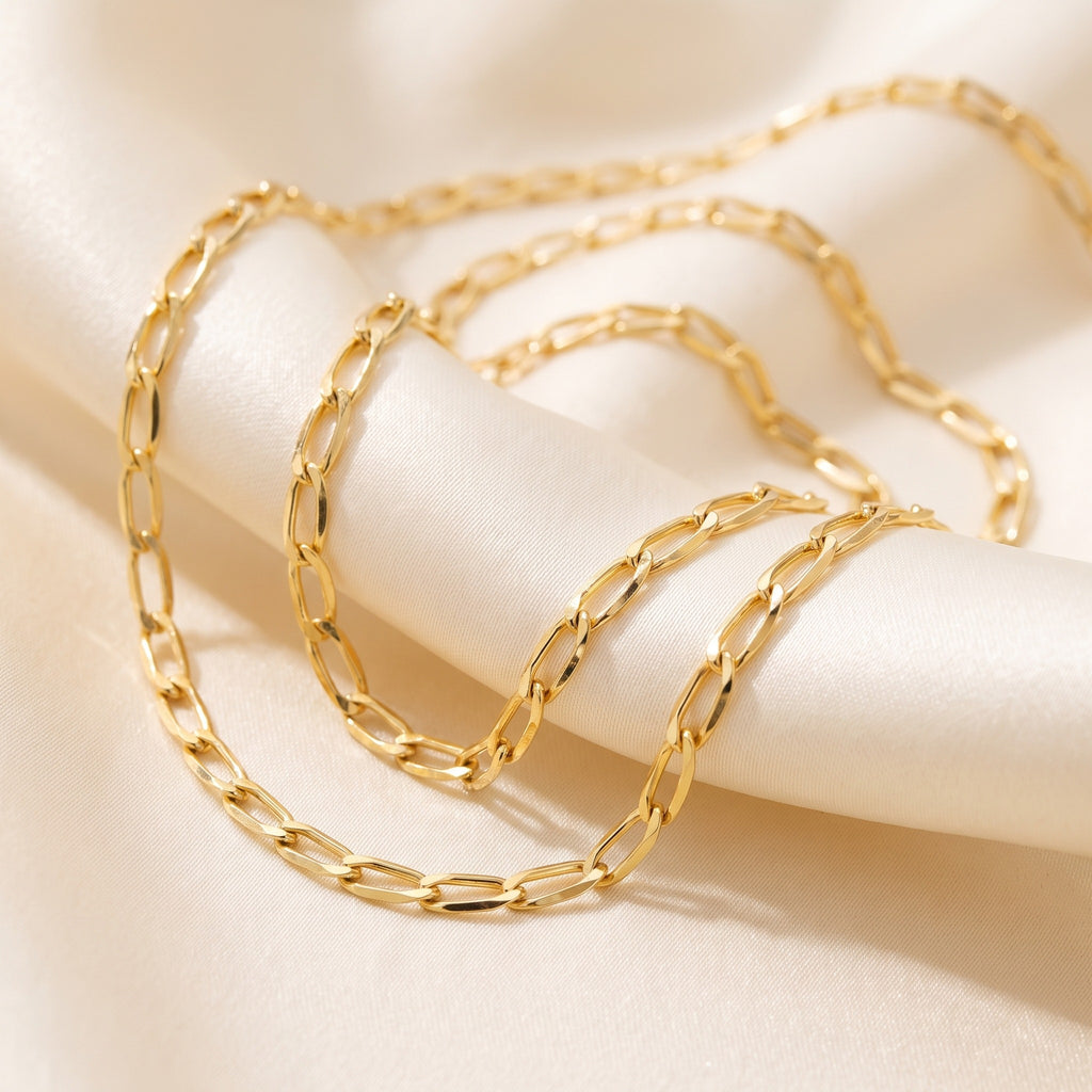 Diamond Cut Flat Curb Long Chain 2.8mm - Yellow Gold - luxury lifestyle image