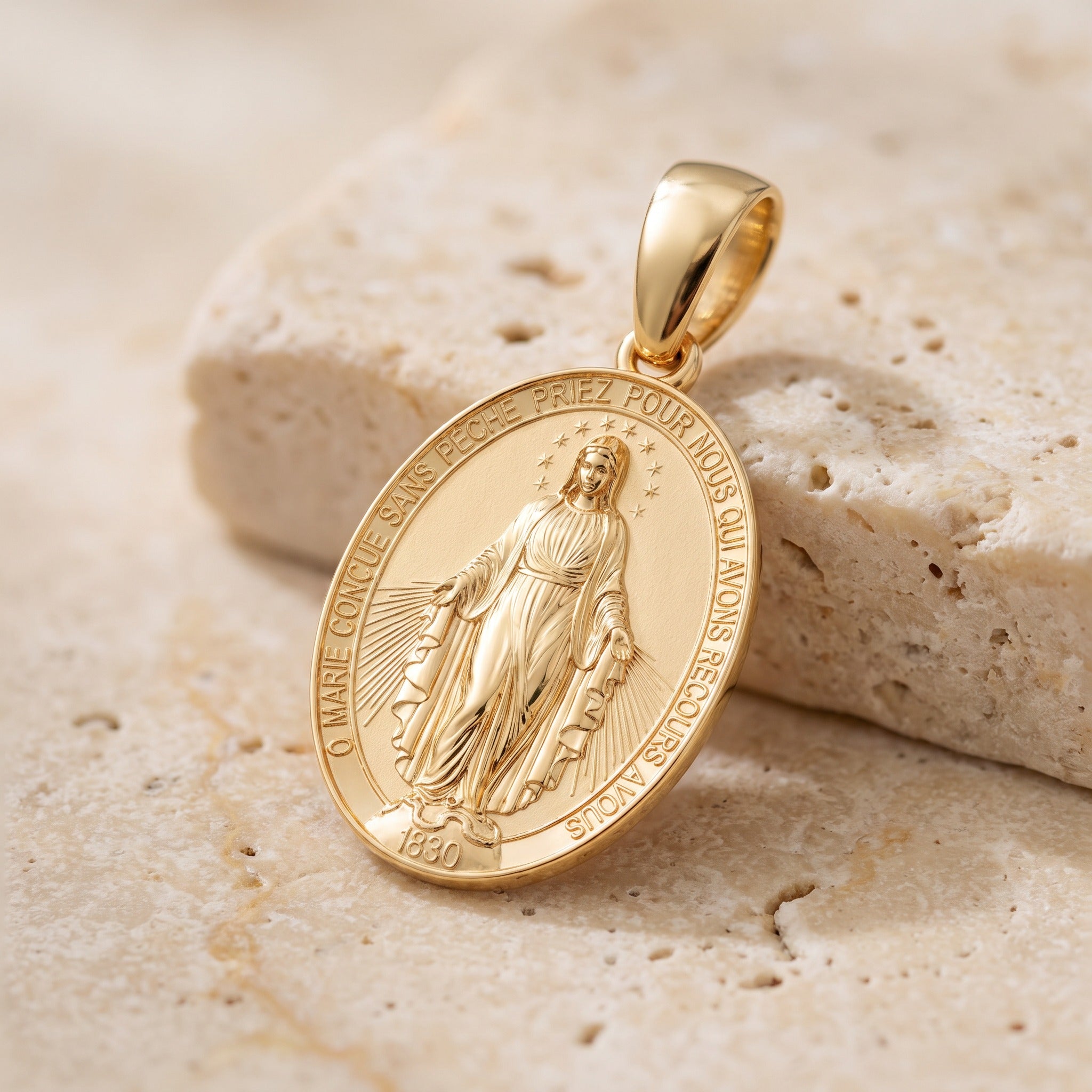 9ct Gold Miraculous Medal - luxury lifestyle image