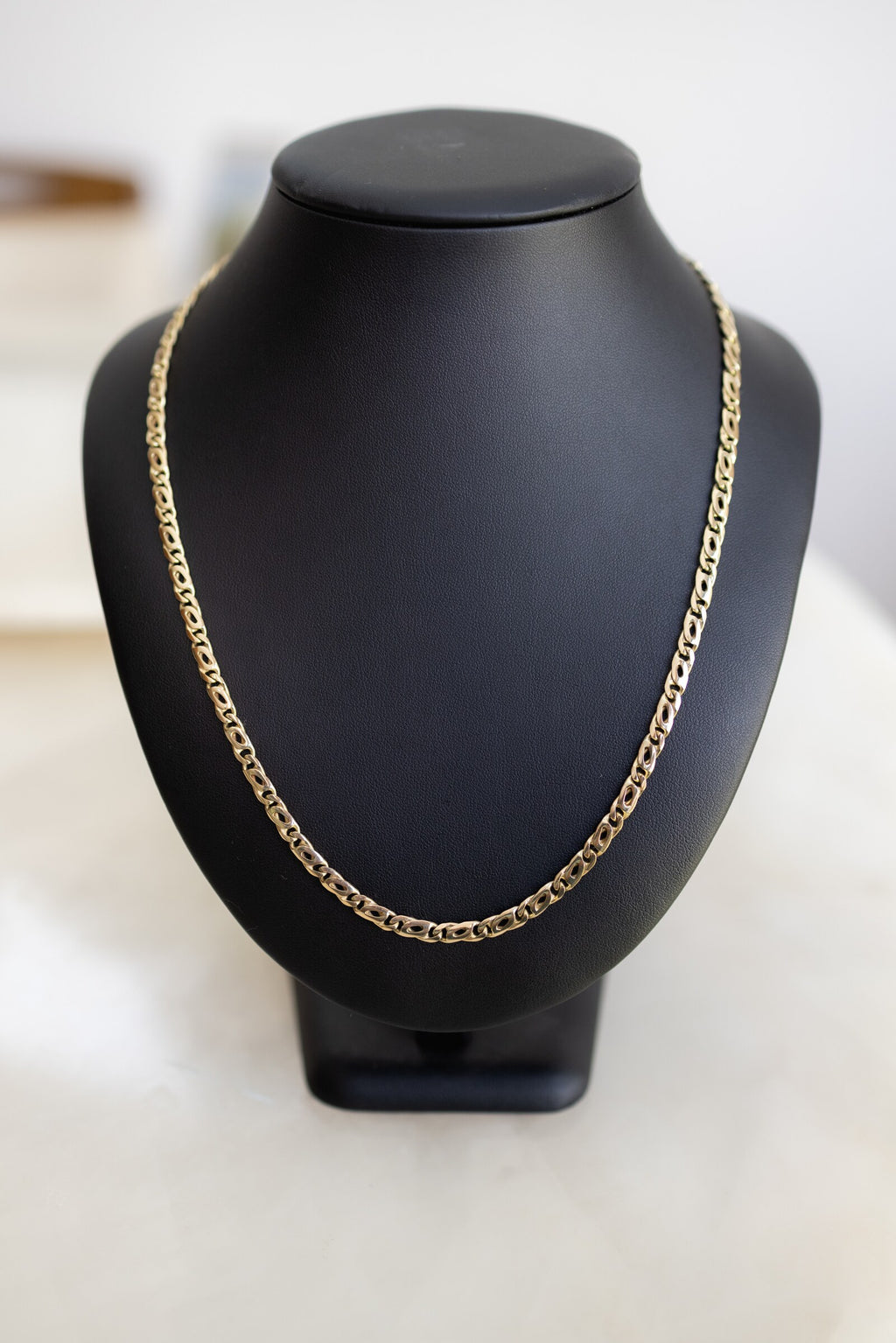 4.5mm solid 9ct yellow gold handmade birdseye link chain shown front on