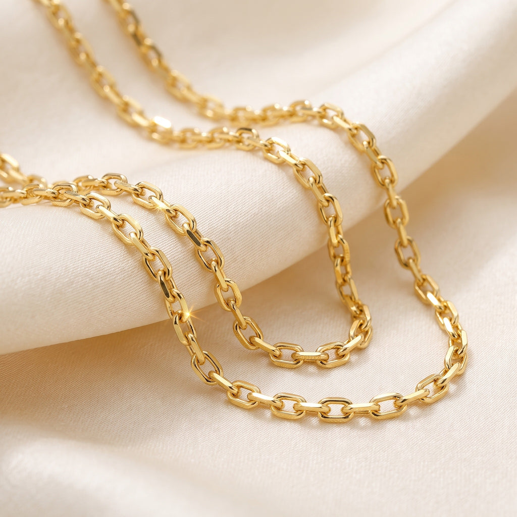 Diamond Cut Anchor Chain 2.20mm - Yellow Gold - luxury lifestyle image